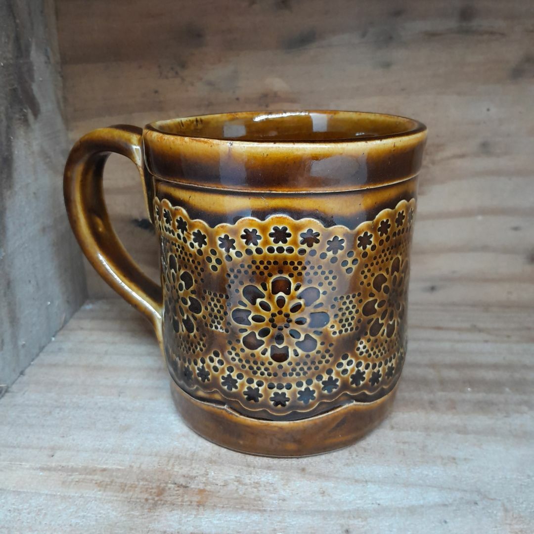 Stoneware Mug - Lace
